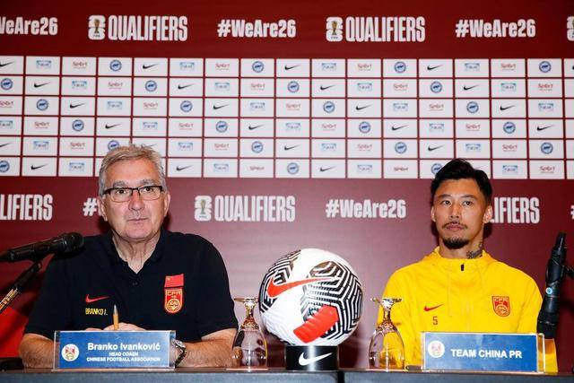 英超-帕尔默破门詹姆斯绝平 切尔西2-2伯恩茅斯